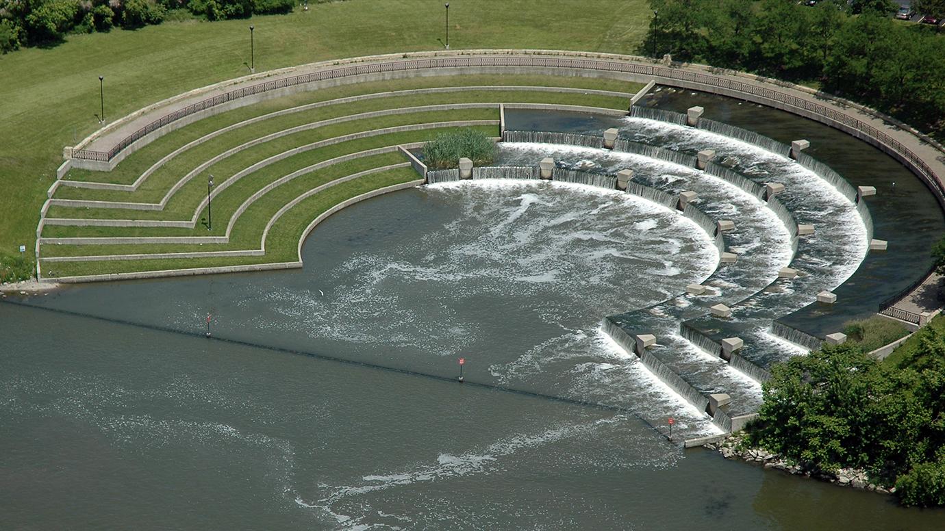 A structure called a Sidestream Elevated Pool Aeration station in the Chicagoland Cal-Sag Channel and Calumet River is intended to aerate the river water, which protects fish populations and eliminates odors. Credit: Metropolitan Water Reclamation District